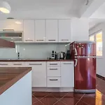 Manda