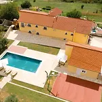 Villa Manda *