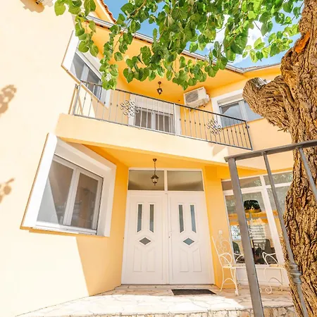 Manda Villa Skradin